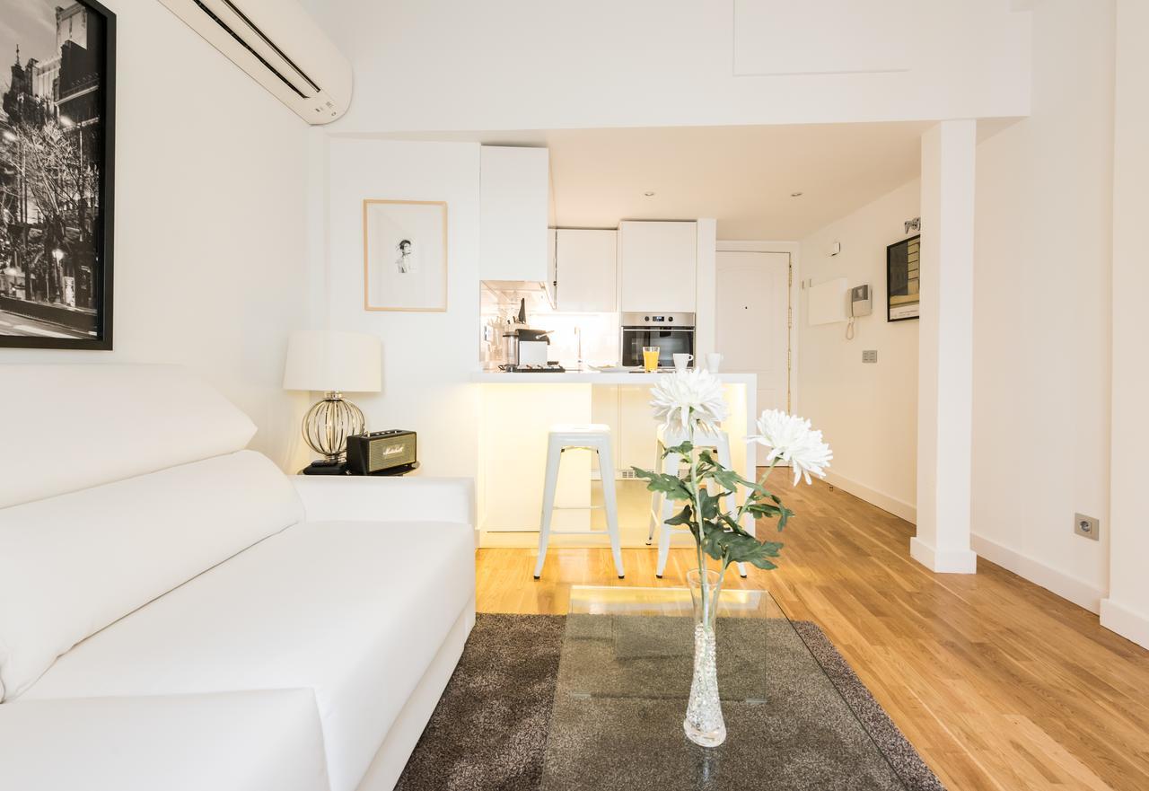 Latina Suite Madri Quarto foto
